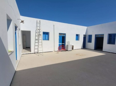 HOUCH TYPIQUE À VENDRE À HOUMT SOUK DJERBA ZU - RÉF H708