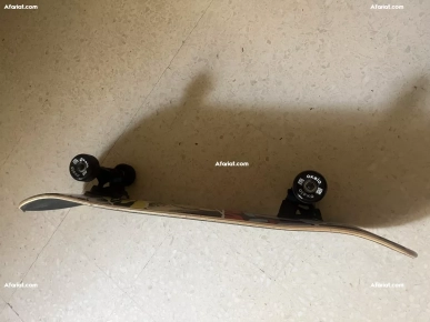 skateboard