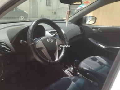 Hyundai Accent (Solaris) à vendre