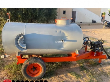 Pompe de traitement agricole pulvérisateur