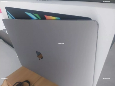 MacBook PRO 16" 2019/ i7 Intel/ 16G