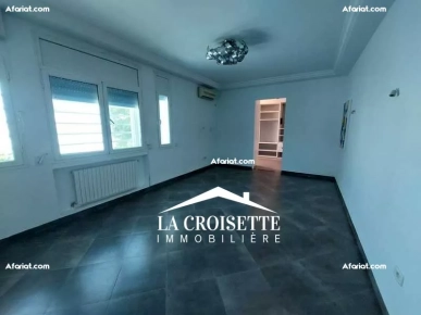 Villa S+3 vue sur mer avec piscine à La Marsa ZVL1551