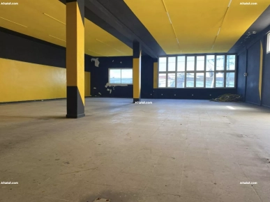 local commercial à louer