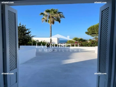 Etage de villa S+2 vue sur mer à Gammarth MEL0063