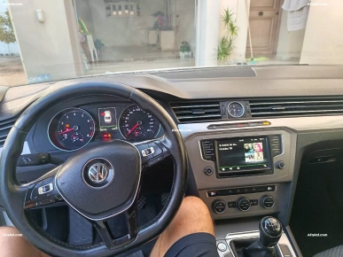 VOITURE VW PASSAT