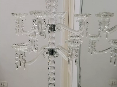 Bougoire en verre de cristal à 8 branches hauteur 70 cm prix 300d