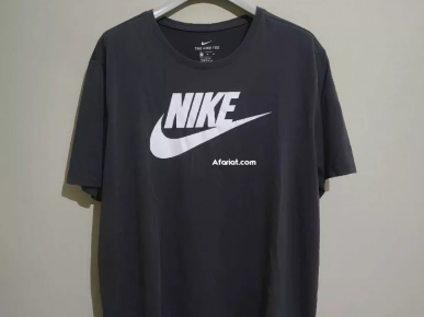 pull nike gris XL