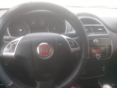 Belle Fiat Grande Punto occasion a ne plus le rater Belle Fiat Grande Punto occasion a ne plus le rater