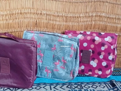 Trousse de Make-up à Suspendre 