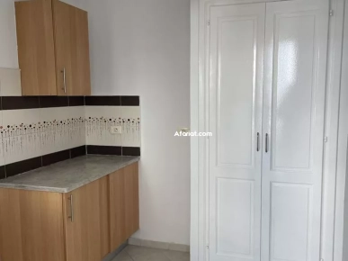 Appartement S+2 à Louer - Cité Wahat, Aouina, Tunis