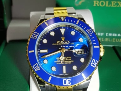 ROLEX submariner Gold¢black avec packaging