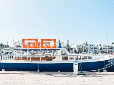 Bateau ⛵⛵ de balade en mer Bateau ⛵⛵ de balade en mer