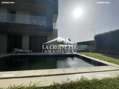 Triplex S+3 avec Jardin et piscine à La Marsa  ZTRV0041