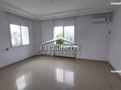 Appartement S+4 à La Marsa MAL1019