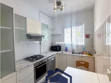 Duplex S+2 avec jardin & vue mer à Gammarth