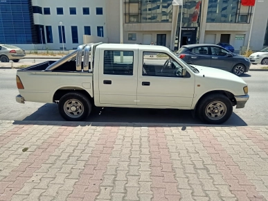Isuzu Super Faster 4x4 Isuzu Super Faster 4x4