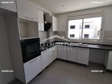 Appartement S+3 à La Soukra ZAV1683