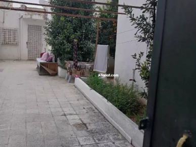 دار للبيع بالضاحية الشمالية - الكرم