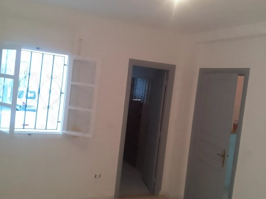 Bel appartement S+1- titre bleu – Résidence Ben Mahmoud