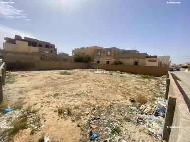أخر قطعة أرض في حي الورود في سيدي بوزيد سنتر