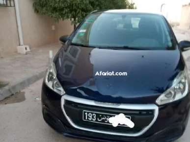 A vendre peugeot 208 bon occassion