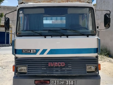 camion iveco 115-17