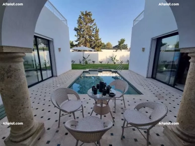 Villa EUPHRAISE(Réf: L2626)