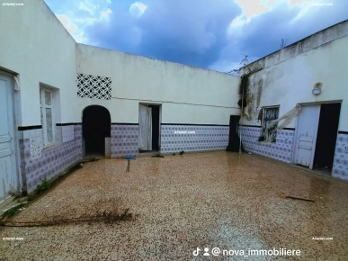 للبيع في قليبية وسط البلاد