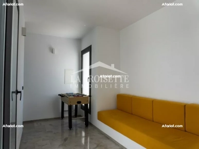 Villa S+4 à La Soukra MVV0395