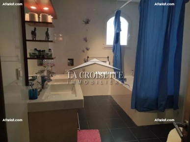 Villa S+6  à Gammarth ZVL0574