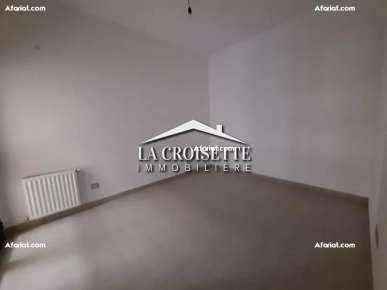 Appartement S+4 aux Jardins de Carthage ZAV1536