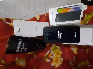 Avendre samsung galaxy a03