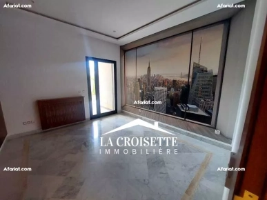 Duplex S+4 avec jardin à La Marsa MDL0626