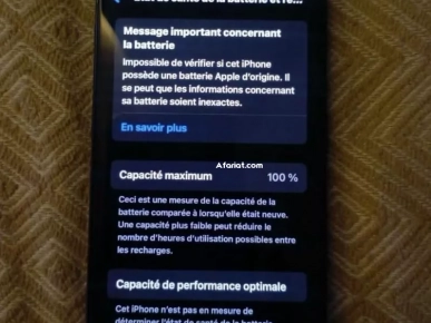 iPhone 12 128go noir + cable chargeur