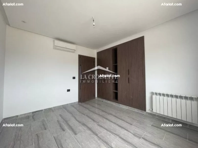 Duplex S+3 à La Soukra MDV0124