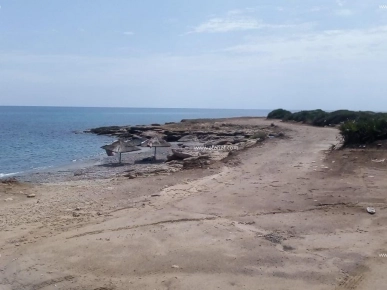 terrain clôturé vue sur mer à kélibia