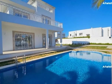 VILLA BLUE MOON(Réf: L2945) VILLA BLUE MOON(Réf: L2945)