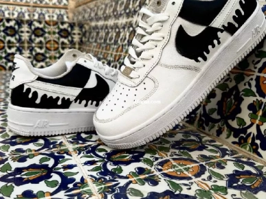 Nike Air Force 1