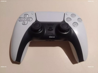 PlayStation 5 + Dualsense