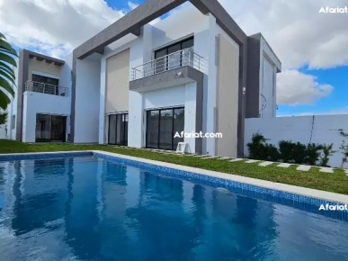 Villa GUZMANIA (Réf: V2732) Villa GUZMANIA (Réf: V2732)