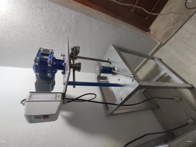 Sertisseuse de boites Sertisseuse de boites