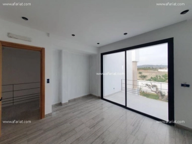 Villa MODERNE (Réf: V1084)