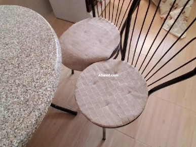 بيع اثاث غرفه نوم و طاوله متاع فطور