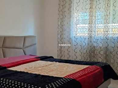 Particulier L S4 meublé Neuf Cité Palmeraies à l'année