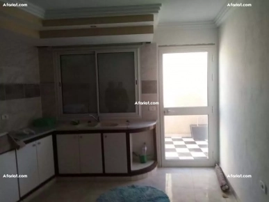 Appartement plus entrepôt