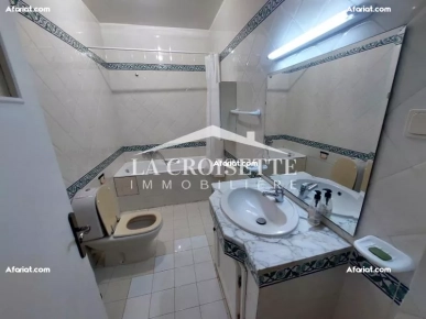 Duplex S+3 avec vue partielle sur mer à La Marsa MDV0165