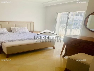 Appartement meublé S+3 avec chambre de service MAL1116