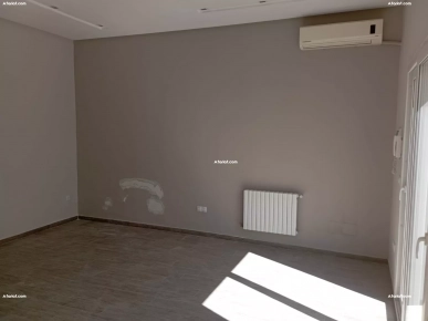 A louer Coquette S1 à LA SOUKRA