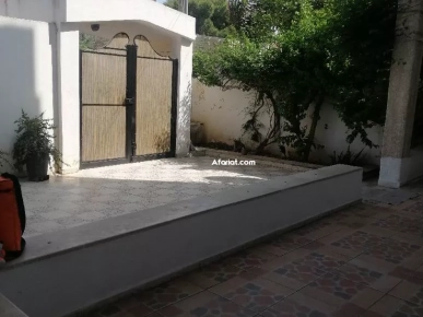 Rez de chaussé S+2 à Bardo à louer