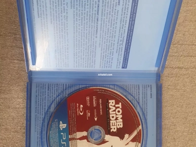TOMB RAIDER definitive edition PS4